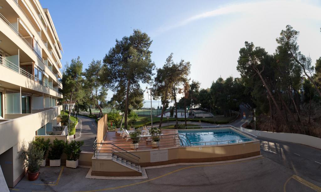 Residence Apartments Anamaria Podstrana Bagian luar foto